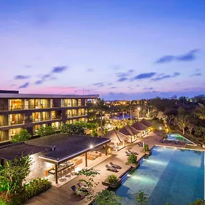 Le Grande Bali 5*, Uluwatu Indonezia