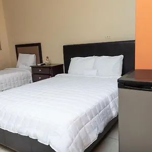 https://red-sunset-beach-club.top-hotels-puertorico.com